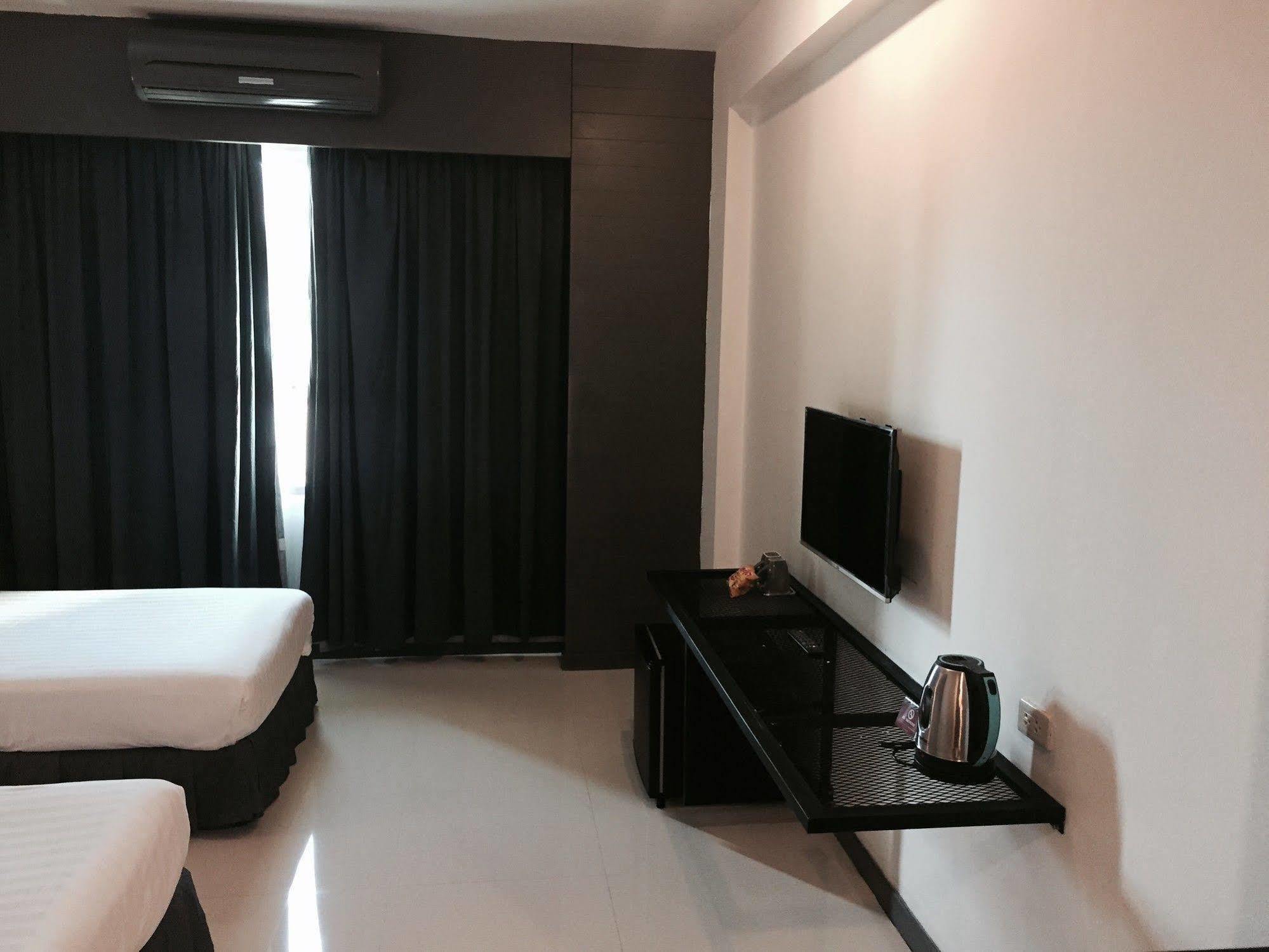 Hatyai Holiday Hotel Hat Yai Exteriör bild